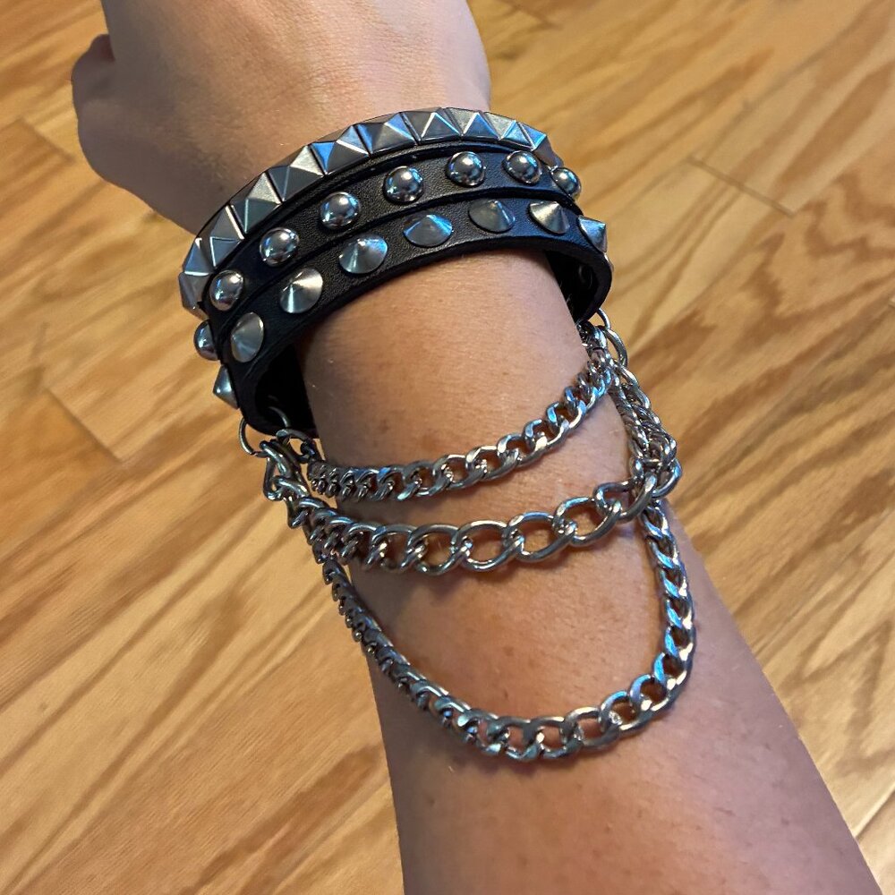 Cuff Bracelet Leather Punk Stud Chain Rivet Wrist Bangle Goth Rock Industrial
